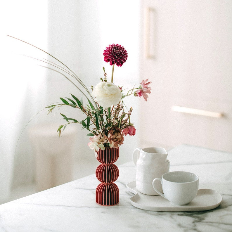 Bauhaus Flower Vase by Sonnihaus