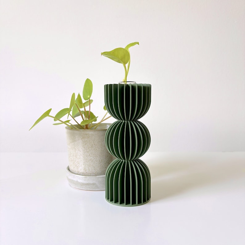 Bauhaus Flower Vase by Sonnihaus